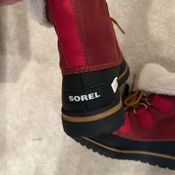 NWT! Sorel Woman's Cozy Carnival Waterproof Mid Boots Gypsy/Black 5.5 - Picture 3 of 8